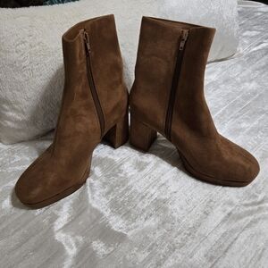 Delicious Tan  Faux Suede Heeled Boots NWOT. Size 8